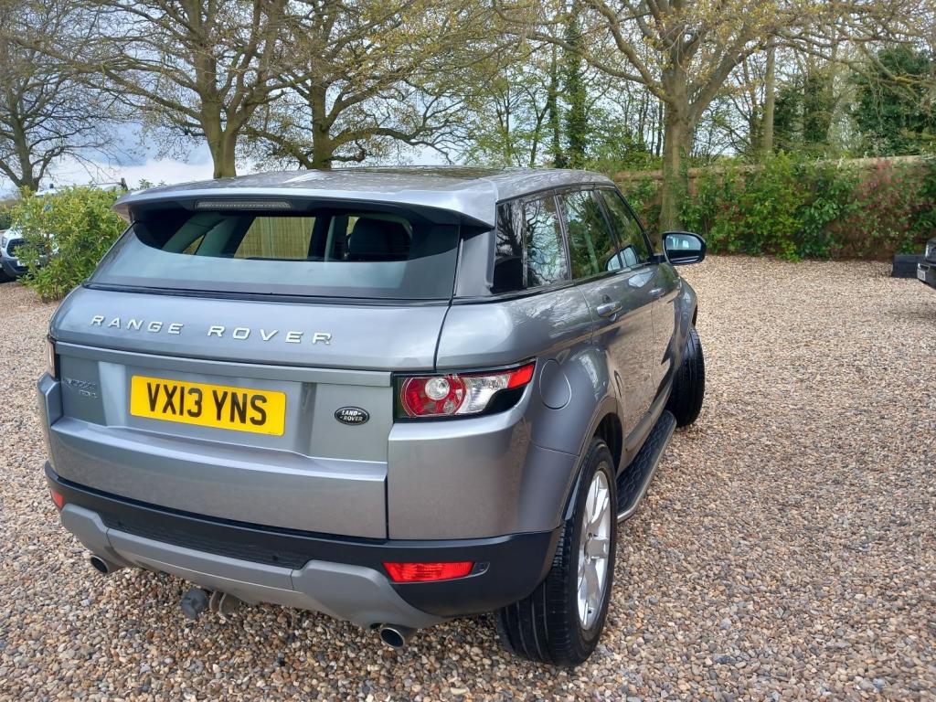 LAND ROVER RANGE ROVER EVOQUE