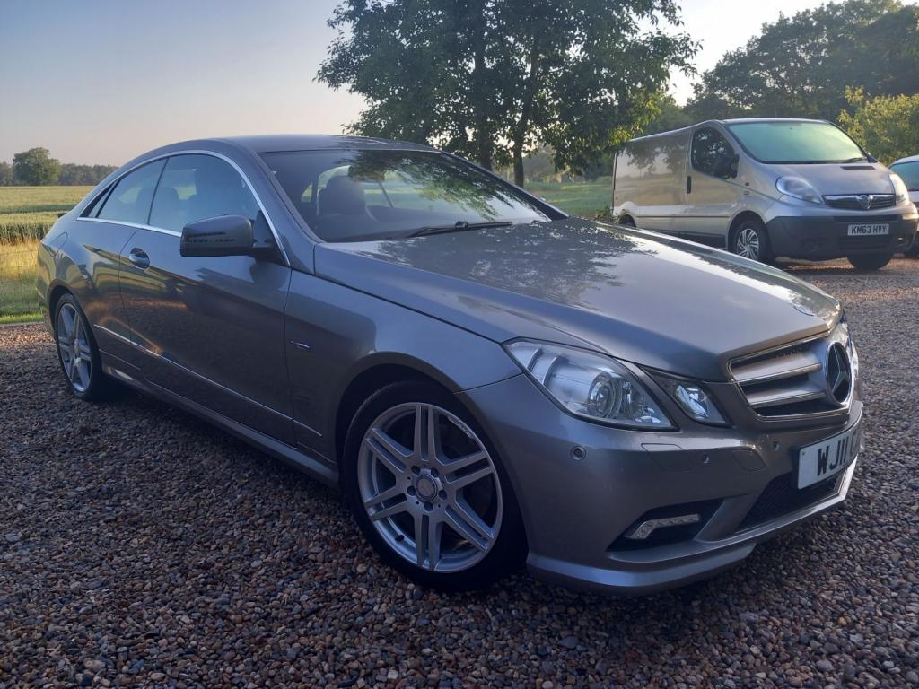 View MERCEDES-BENZ E CLASS E220 CDI BLUEEFFICIENCY SPORT