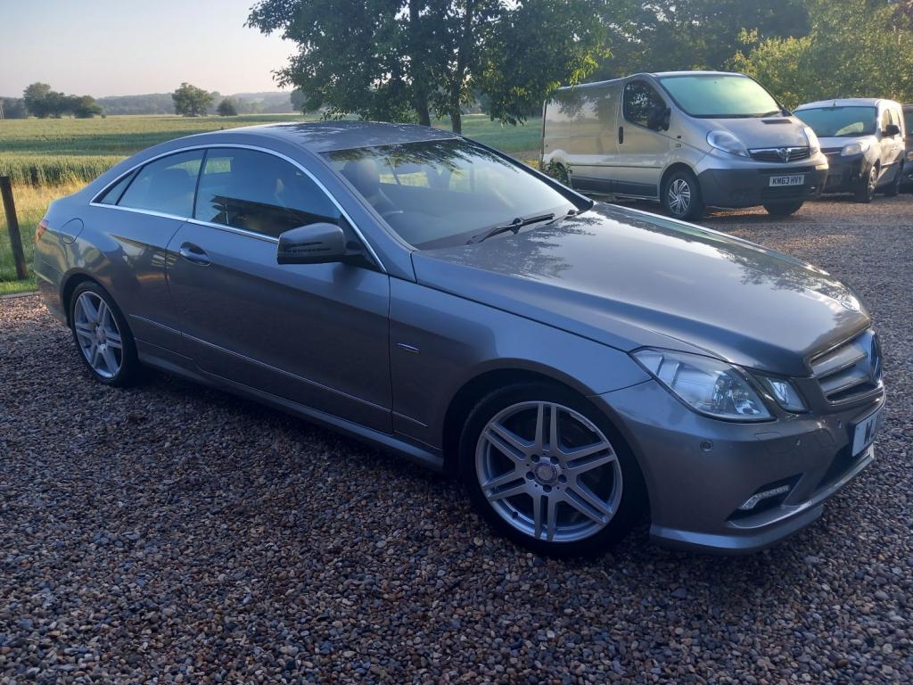 View MERCEDES-BENZ E CLASS E220 CDI BLUEEFFICIENCY SPORT