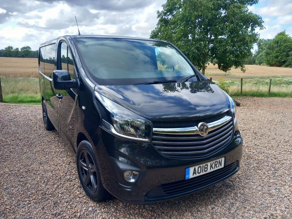VAUXHALL VIVARO
