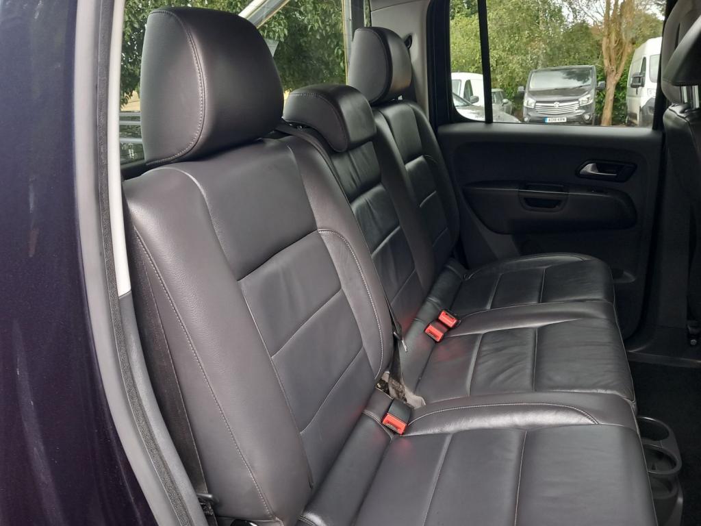 VOLKSWAGEN AMAROK