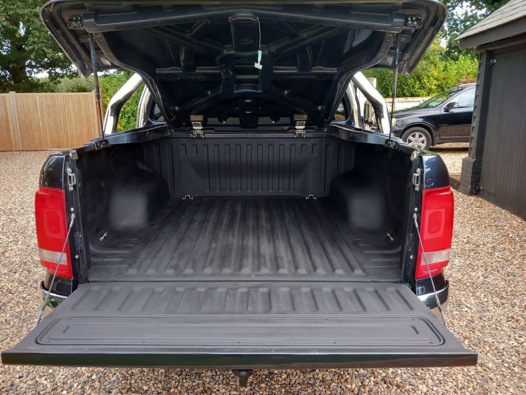 VOLKSWAGEN AMAROK
