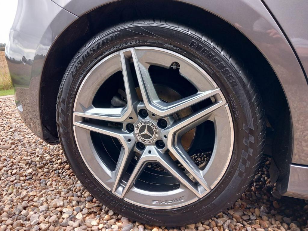 MERCEDES-BENZ A CLASS