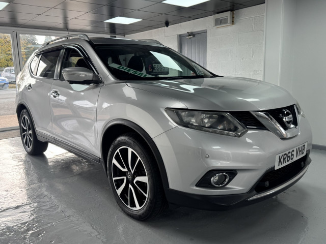 NISSAN X-TRAIL