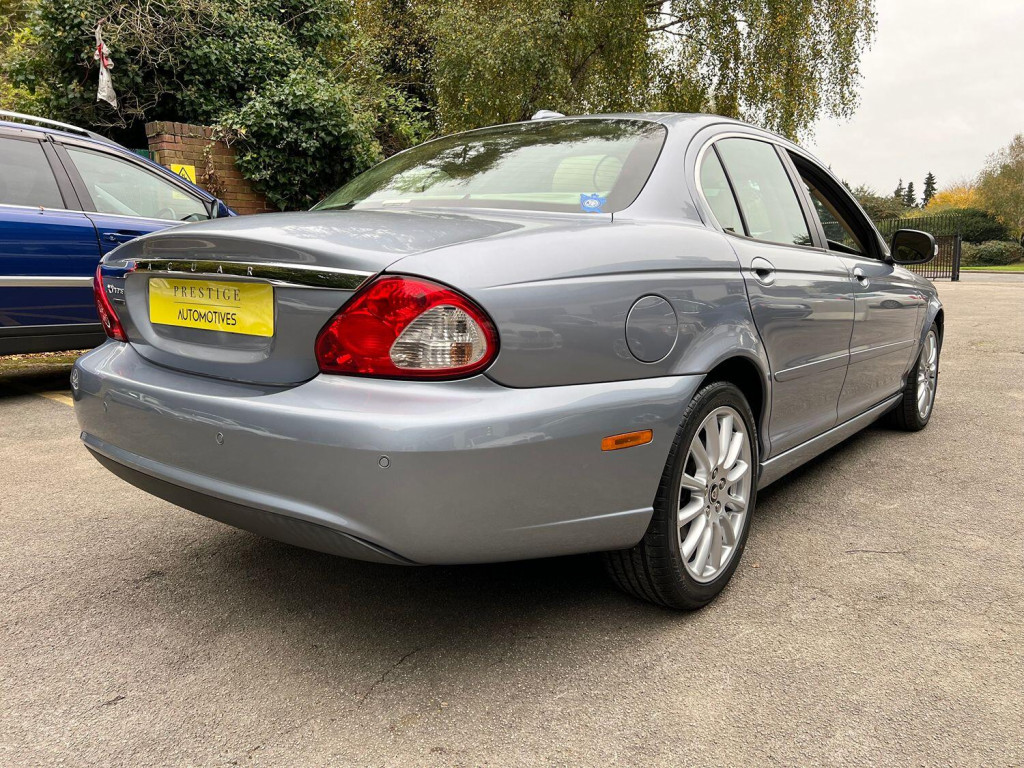 View JAGUAR X-TYPE 2.1 V6 SE SOVEREIGN AUTO PETROL ULEZ COMP 38K VERIFIED MILES BEIGE LEATHER INTERIOR AND PIPING