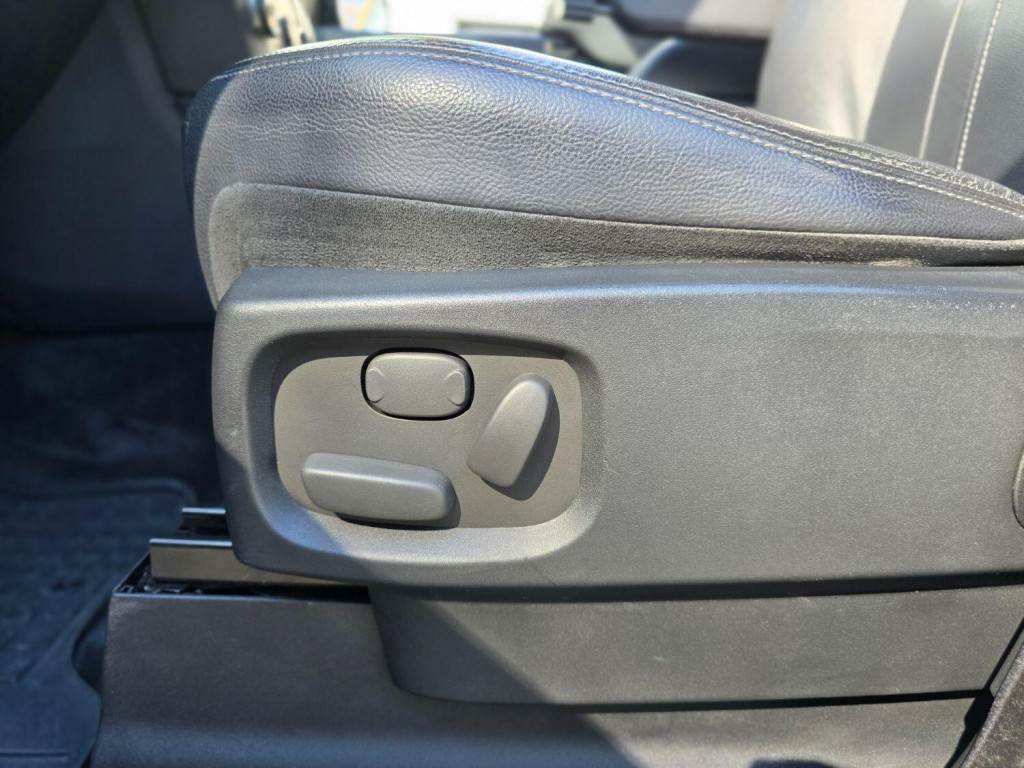 LAND ROVER DISCOVERY 4