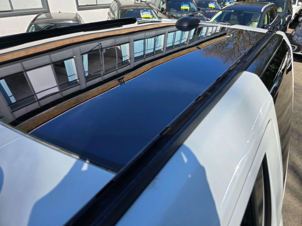 LAND ROVER DISCOVERY 4