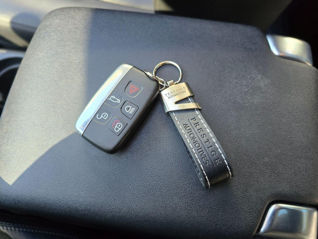 LAND ROVER DISCOVERY 4