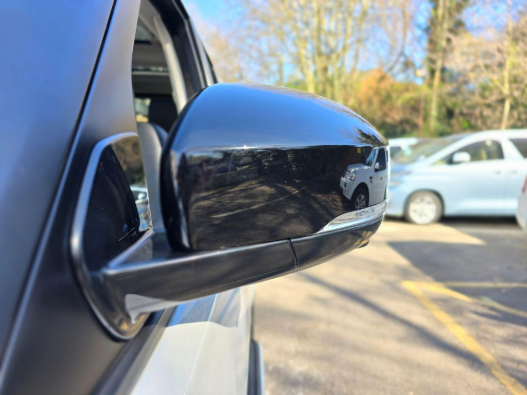 LAND ROVER DISCOVERY 4