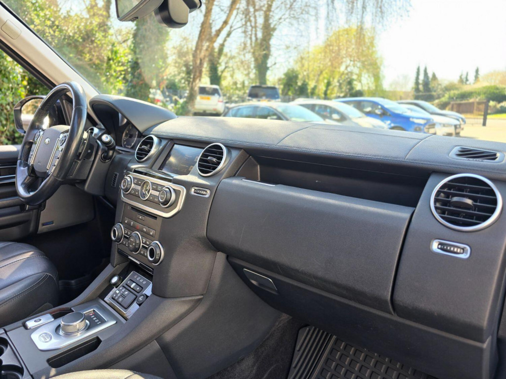 LAND ROVER DISCOVERY 4