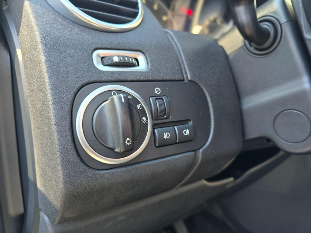 LAND ROVER DISCOVERY 4