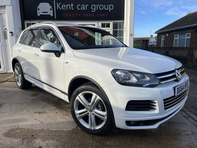 VOLKSWAGEN TOUAREG 3.0 TDI V6 BlueMotion Tech R-Line AUTO  4WD