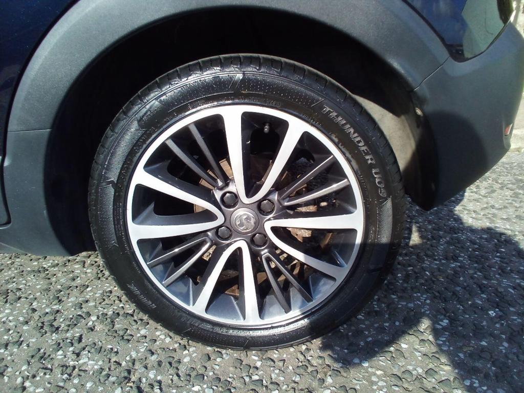 VAUXHALL CROSSLAND X
