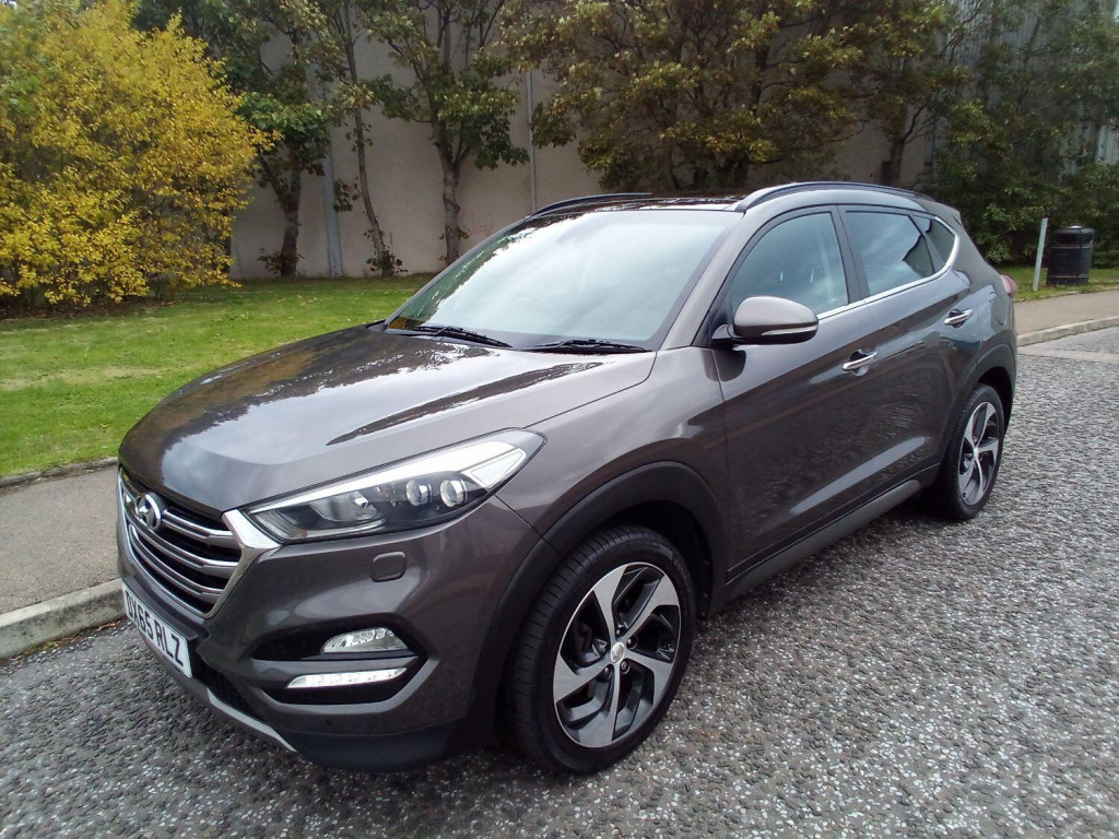 HYUNDAI TUCSON