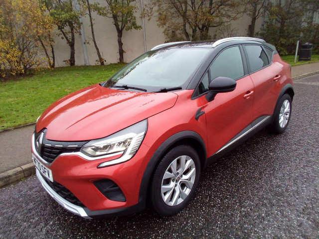 RENAULT CAPTUR