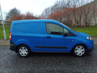 FORD TRANSIT COURIER