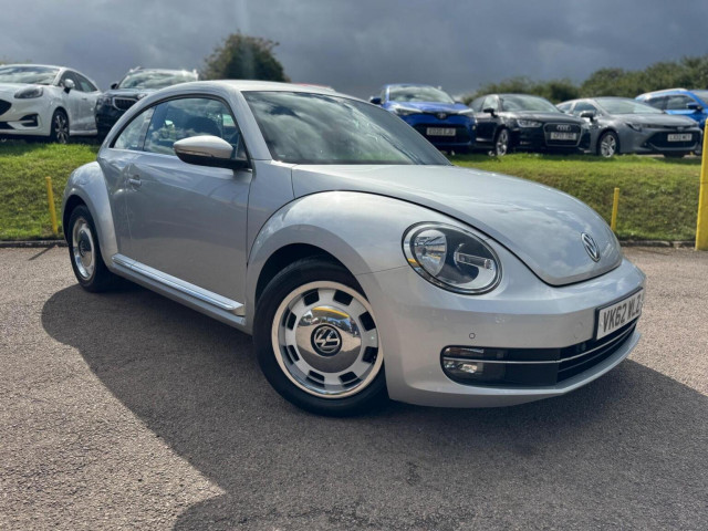 VOLKSWAGEN BEETLE