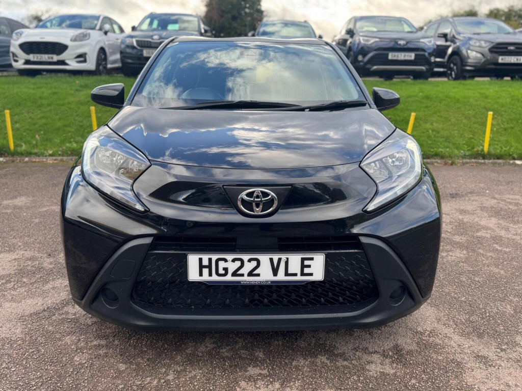 TOYOTA AYGO X