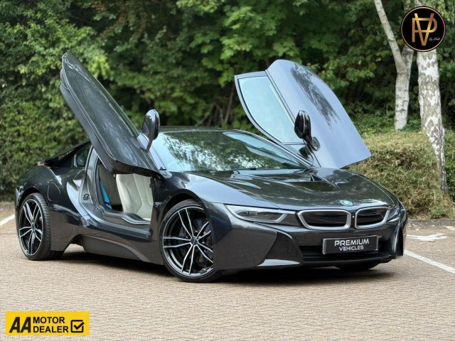 BMW I8