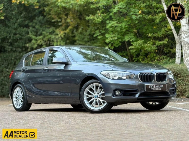 BMW 1 SERIES
