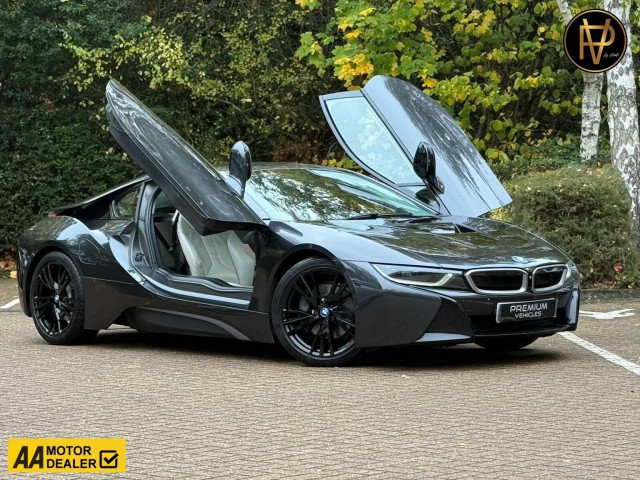 BMW I8