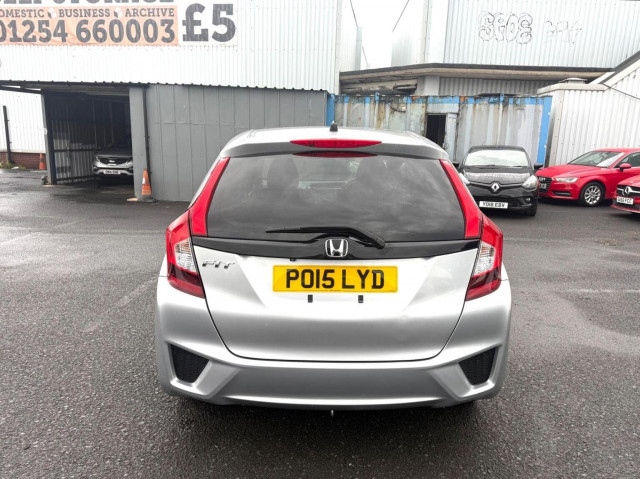 HONDA FIT 1.3 Automatic 5 door