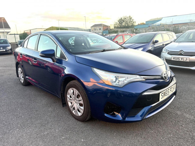 TOYOTA AVENSIS 1.8 V-Matic Active Euro 6 4dr