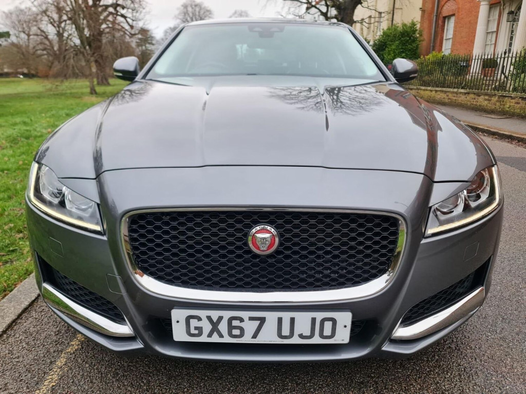 JAGUAR XF