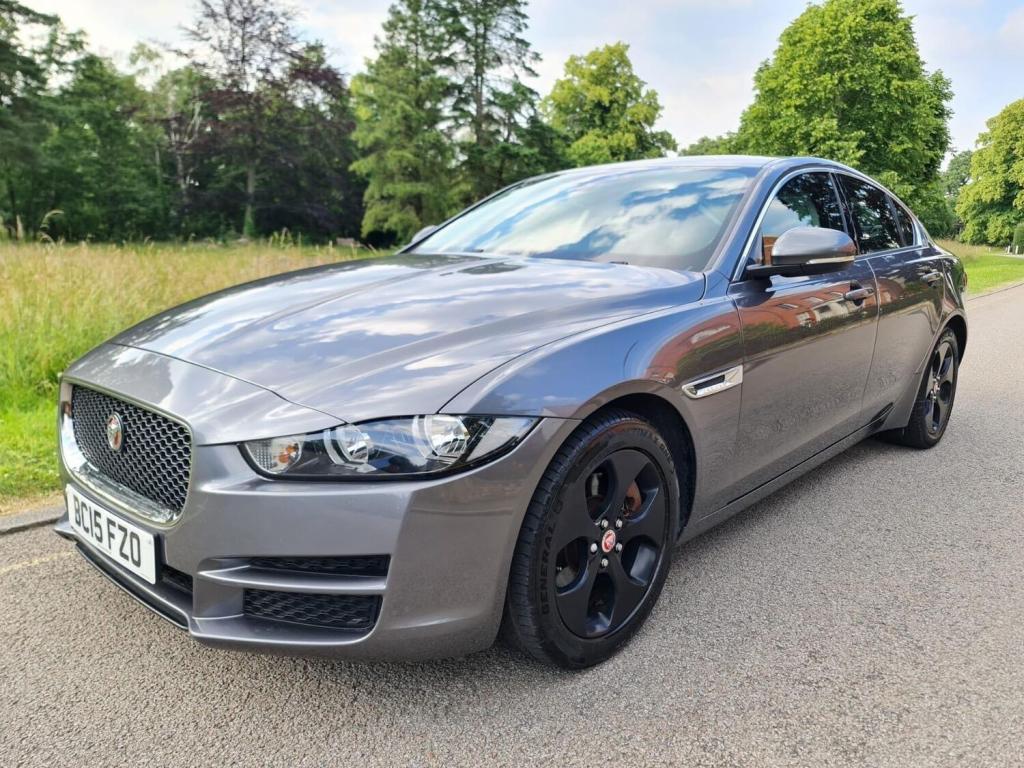 JAGUAR XE