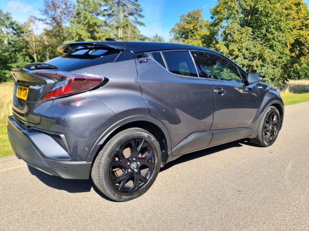 View TOYOTA C-HR 1.8 VVT-h Dynamic CVT Euro 6 (s/s) 5dr