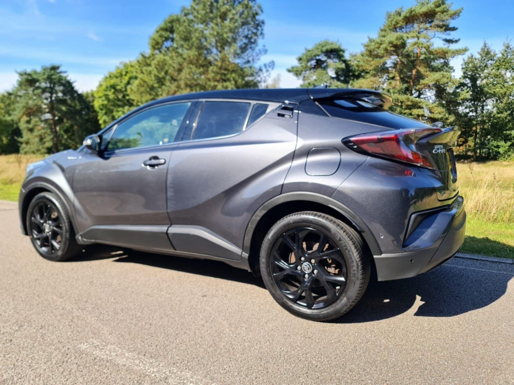 TOYOTA C-HR