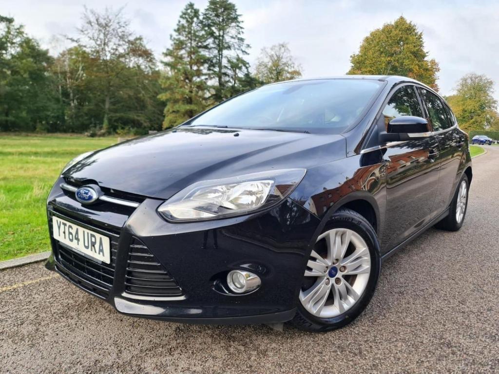View FORD FOCUS 1.0T EcoBoost Titanium Navigator Euro 5 (s/s) 5dr
