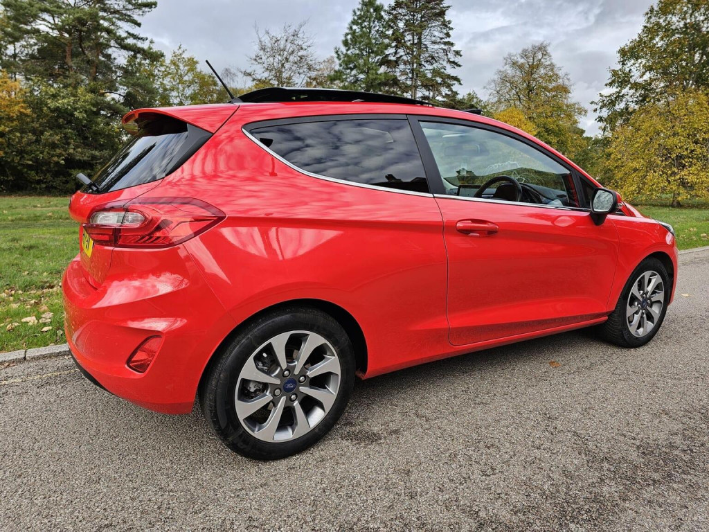 View FORD FIESTA 1.6 TDCi Titanium 3dr