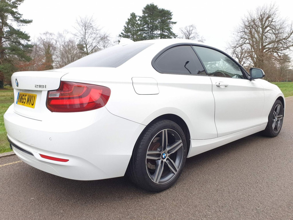 BMW 2 SERIES