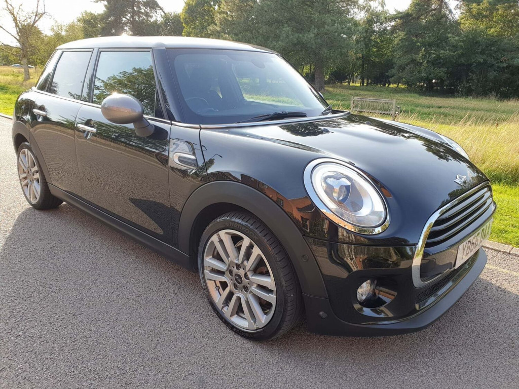 View MINI HATCH 1.5 Cooper Seven (s/s) 5dr