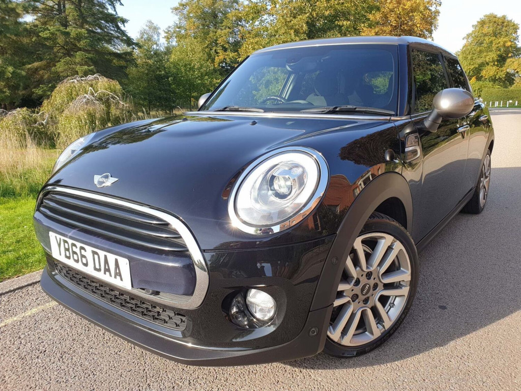 View MINI HATCH 1.5 Cooper Seven (s/s) 5dr