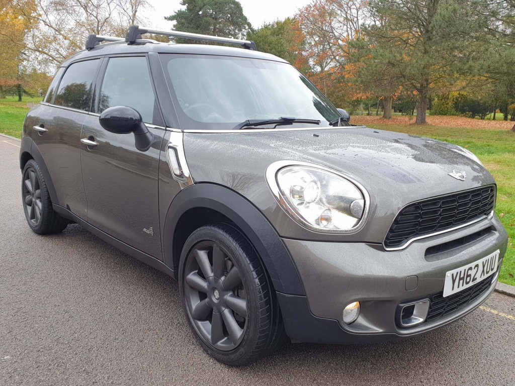 View MINI COUNTRYMAN 1.6 Cooper S (Chili) ALL4 5dr