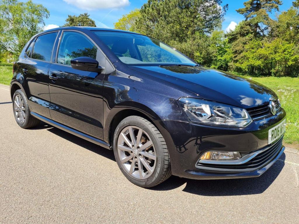 View VOLKSWAGEN POLO 1.2 TSI BlueMotion Tech SE Design DSG (s/s) 5dr