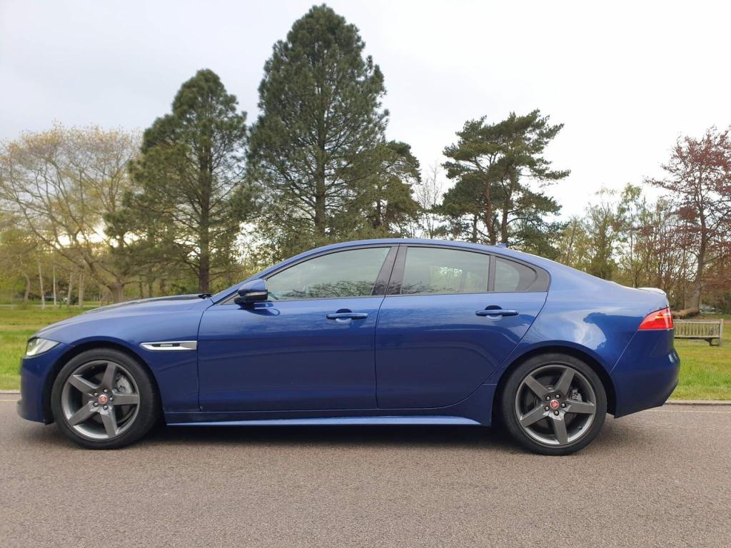 JAGUAR XE