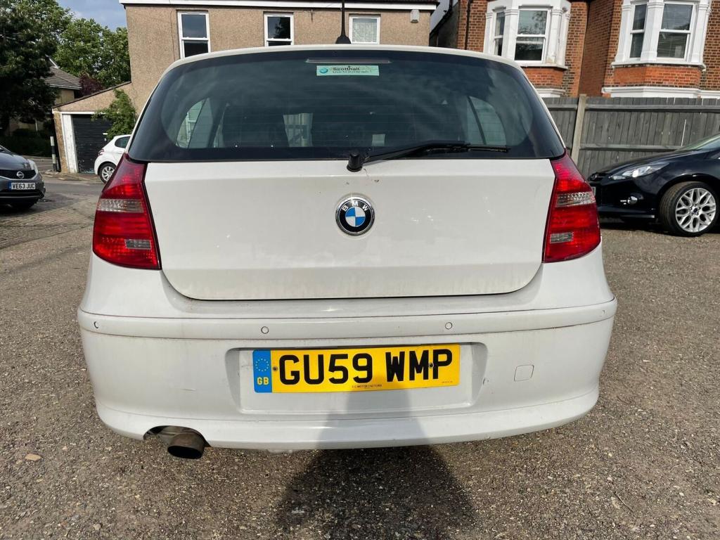 BMW 1 SERIES