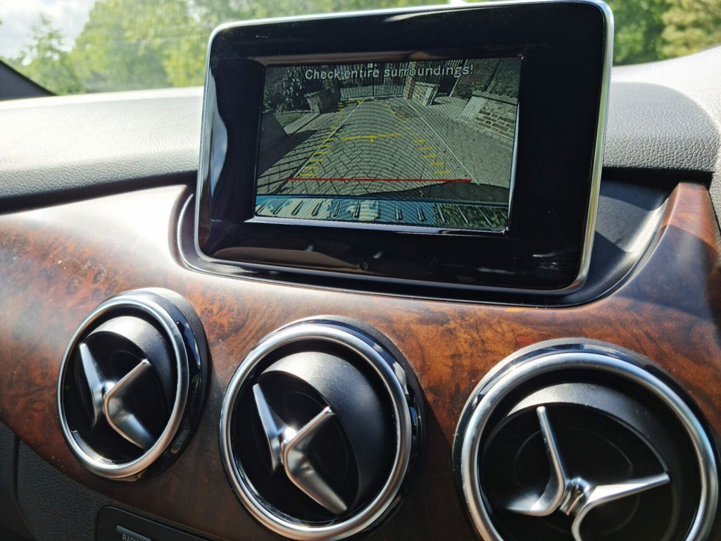 MERCEDES-BENZ B CLASS