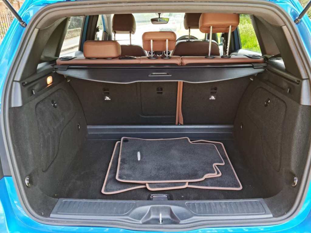 MERCEDES-BENZ B CLASS