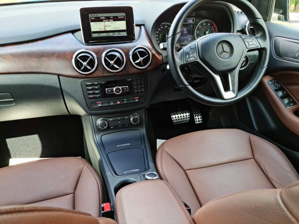 MERCEDES-BENZ B CLASS