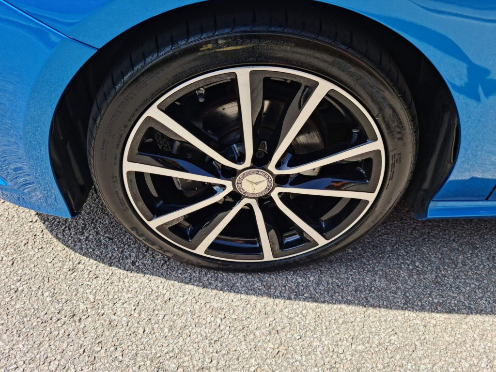 MERCEDES-BENZ B CLASS