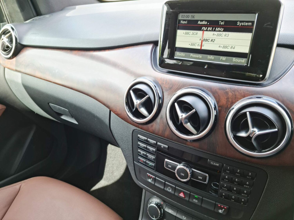 MERCEDES-BENZ B CLASS