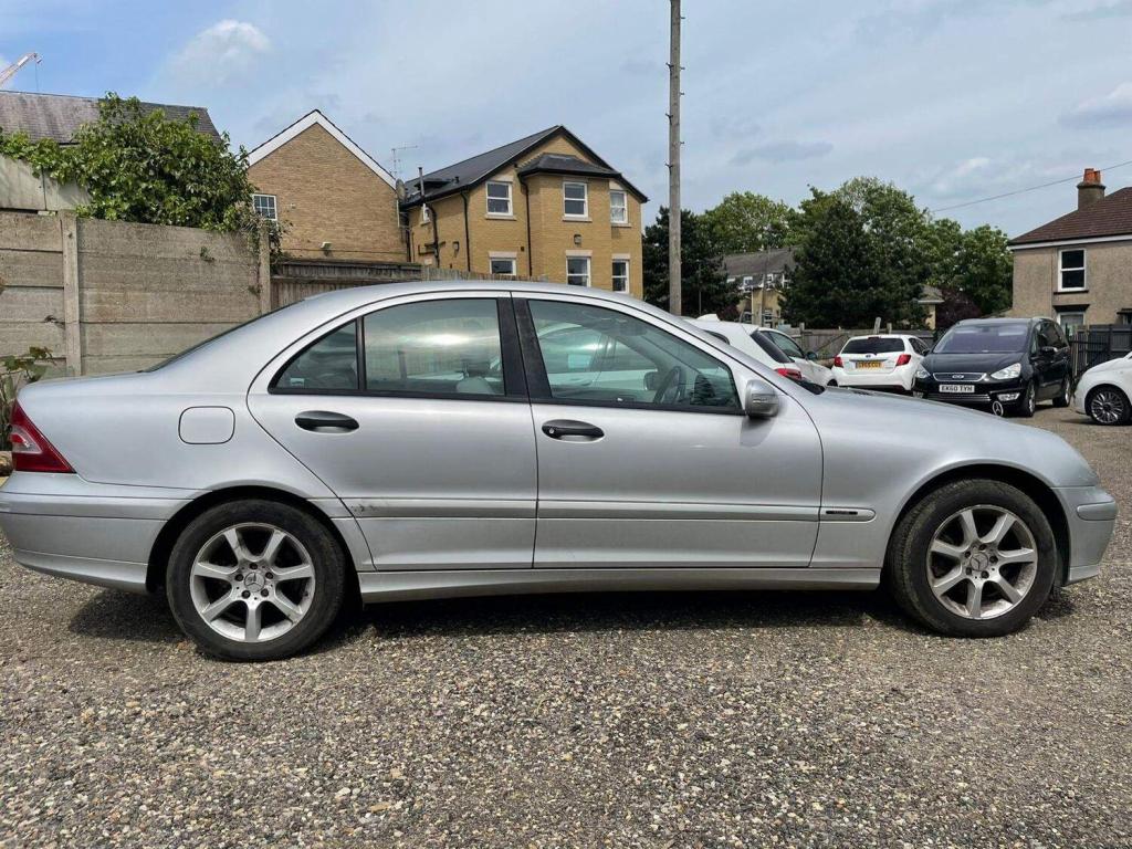 MERCEDES-BENZ C CLASS