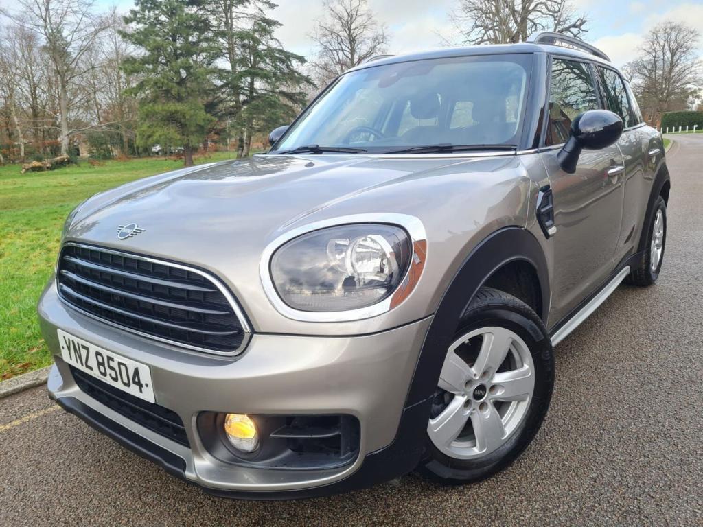 View MINI COUNTRYMAN 1.5 Cooper Classic Euro 6 (s/s) 5dr