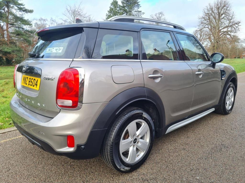 View MINI COUNTRYMAN 1.5 Cooper Classic Euro 6 (s/s) 5dr