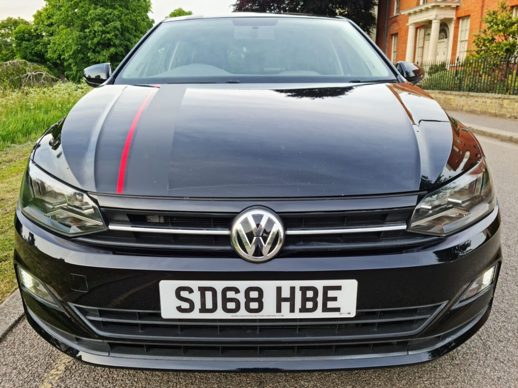 VOLKSWAGEN POLO