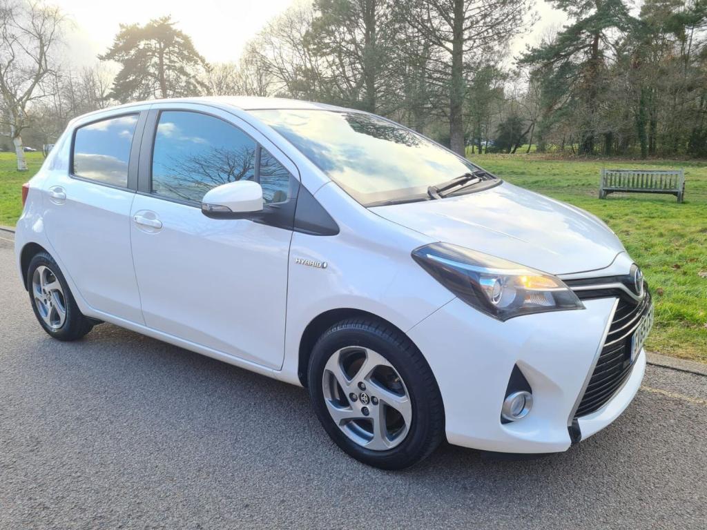 View TOYOTA YARIS 1.5 VVT-h Icon E-CVT Euro 6 5dr (Safety Sense)